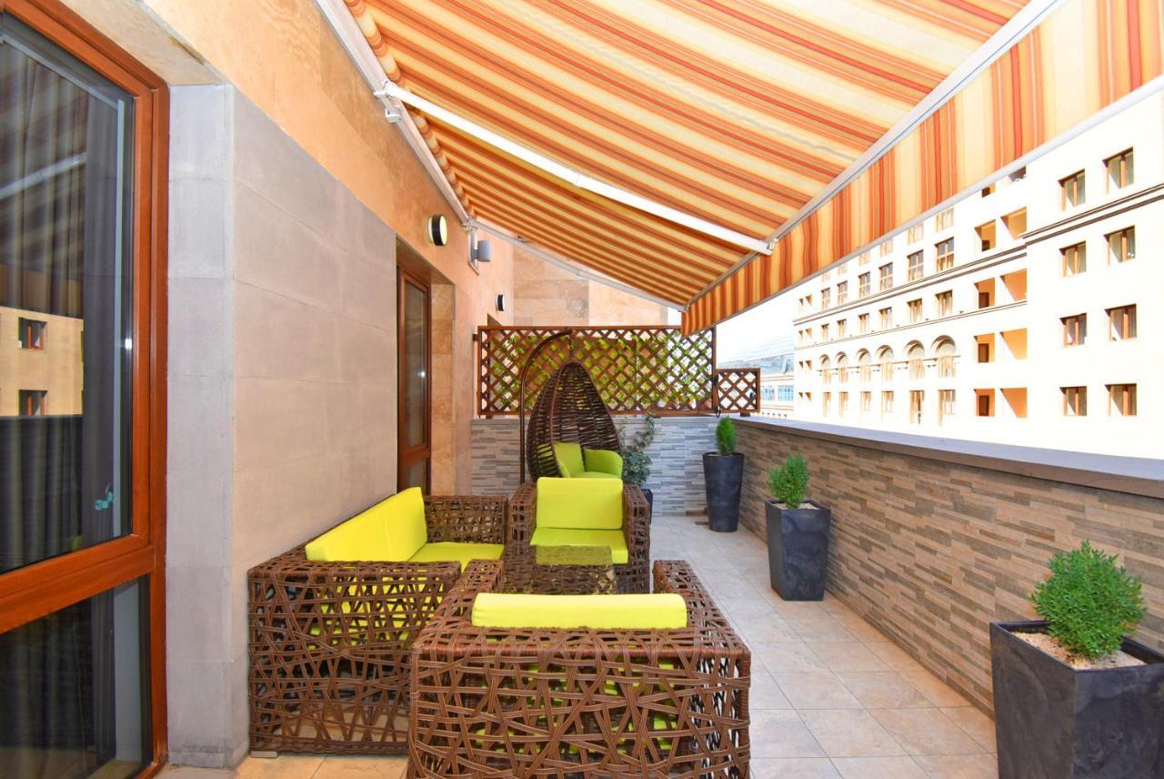 Yerevan4You Terrace Exterior photo